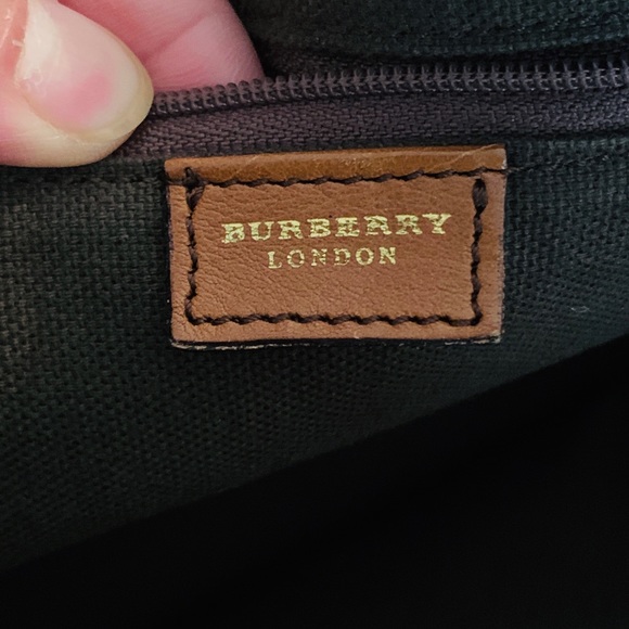 Authentic Burberry Tote - Picture 7 of 14